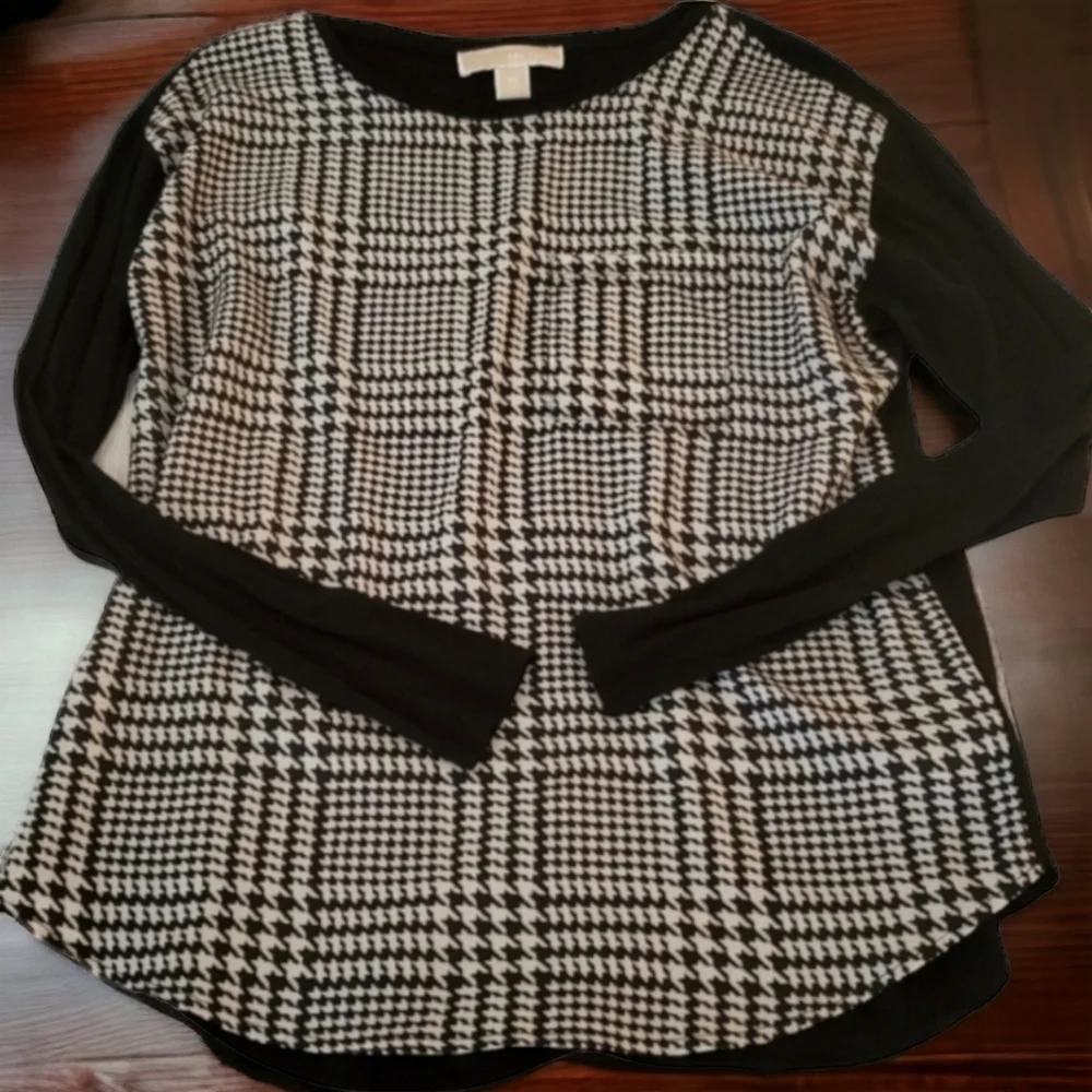 Michael Kors Long Sleeve Houndstooth Top
